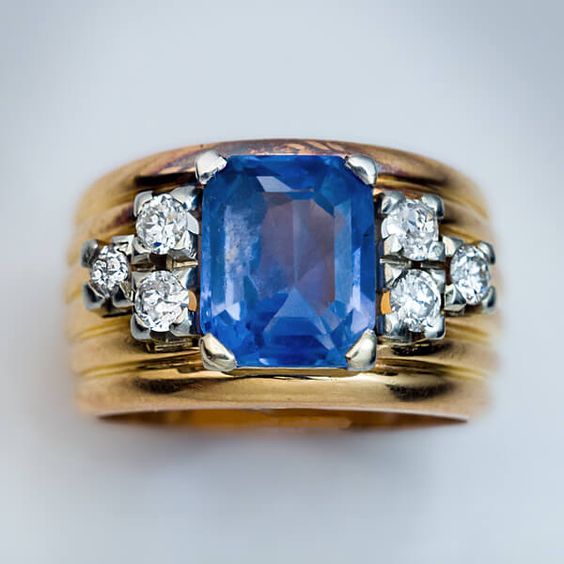 Stunning Ring for Daily Wear