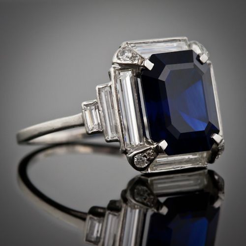Elegant Silver Ring for Every Occasion