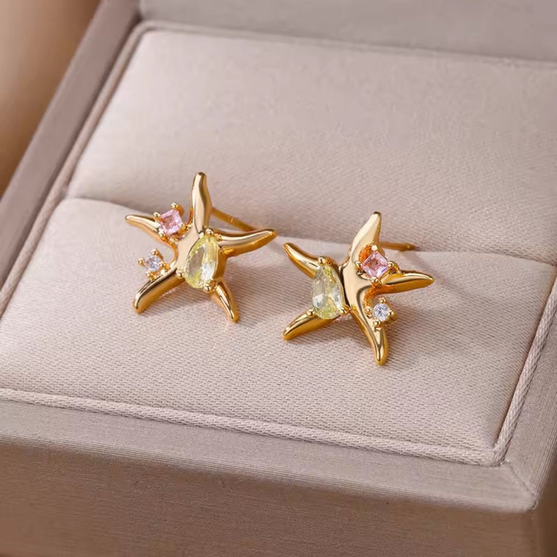 Beautiful Gold Earring with Unique Style