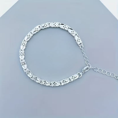Beautiful Bracelet with Unique Style