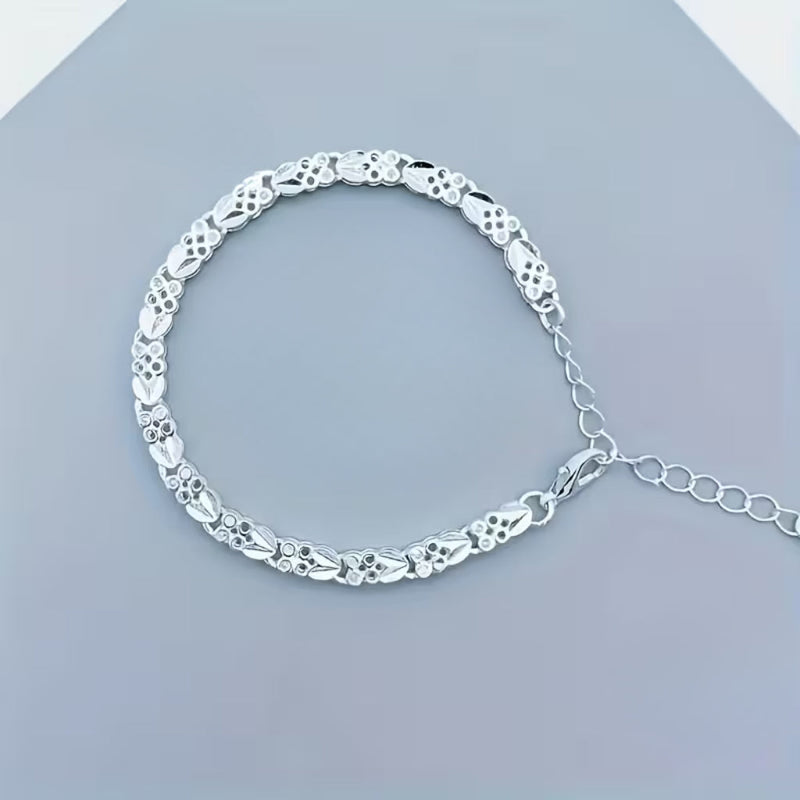 Beautiful Bracelet with Unique Style