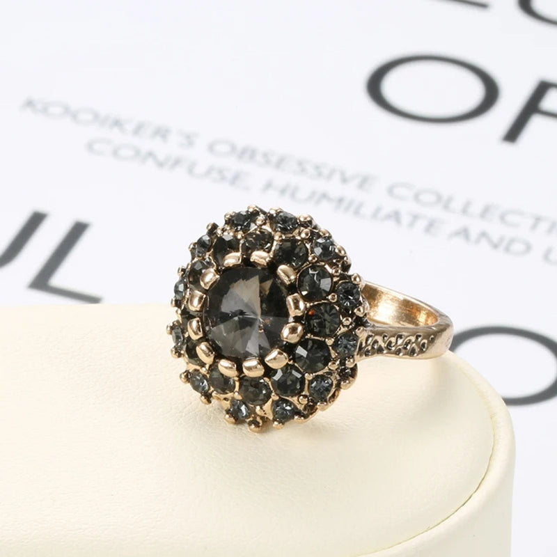 Classic Ring with Timeless Appeal