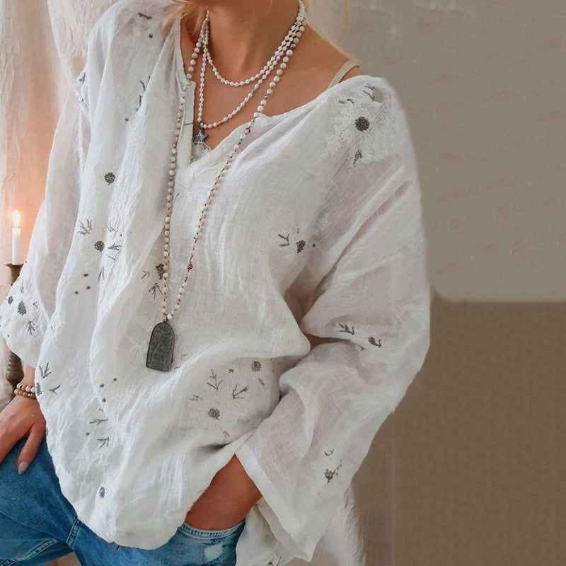 Timeless Vintage Style Blouse