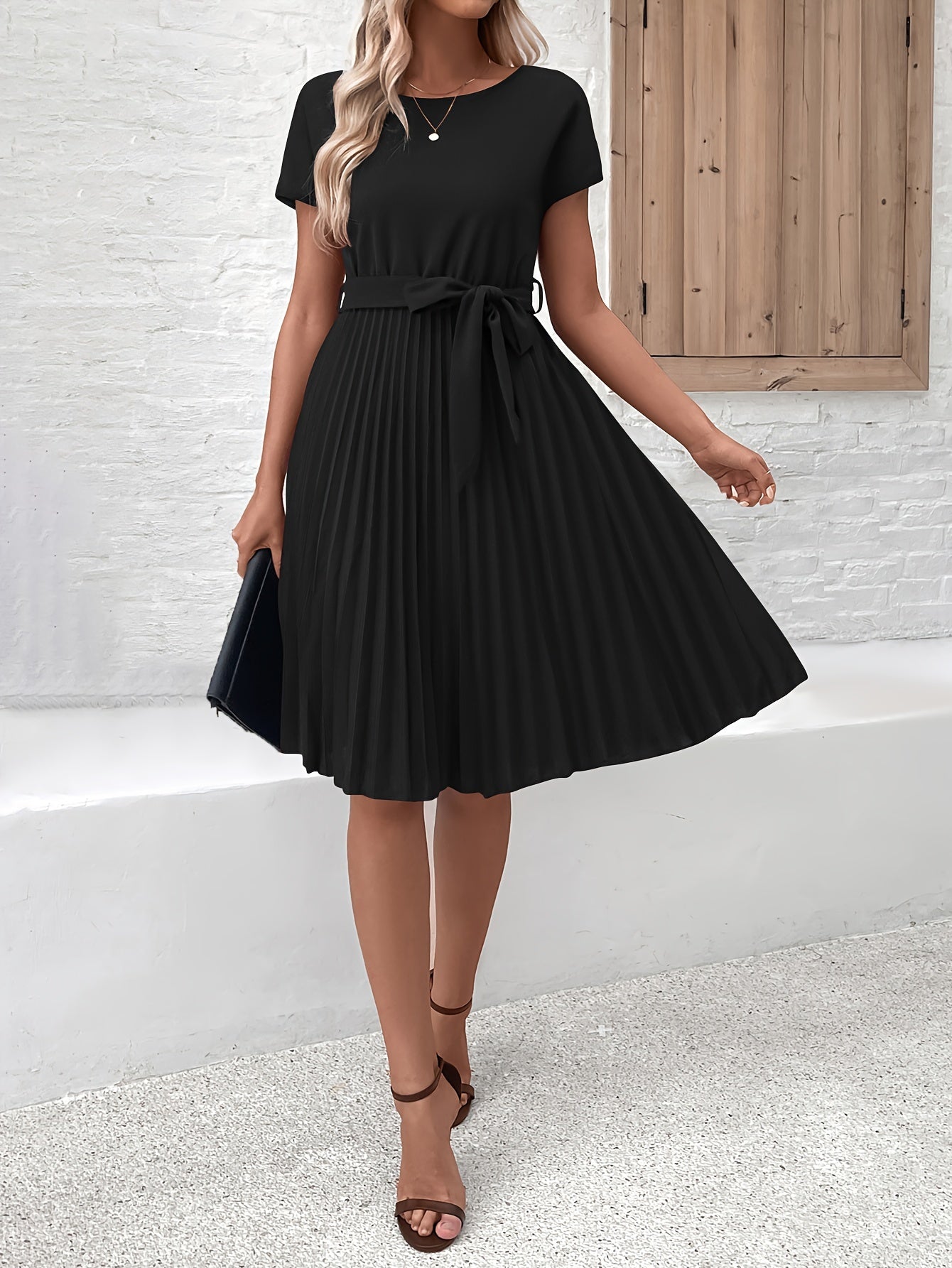 KS | Fashionable and effortless summer dress