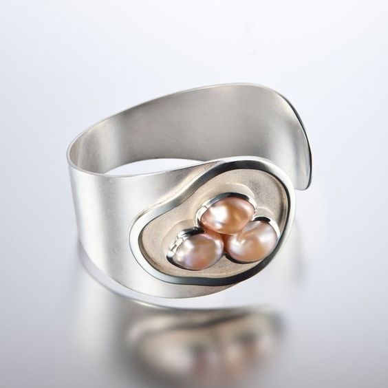 Stunning Silver Ring for Daily Wear