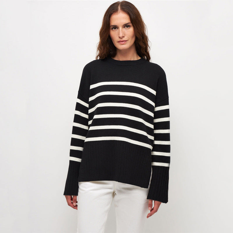 Timeless Vintage Style Sweater