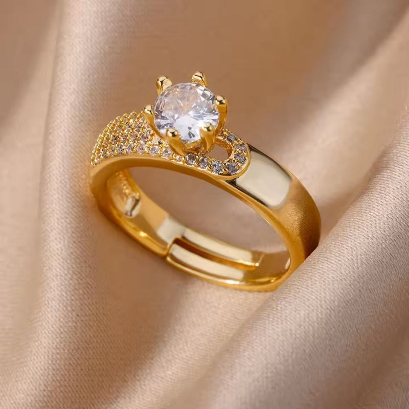 Stunning Gold Ring for Daily Wear
