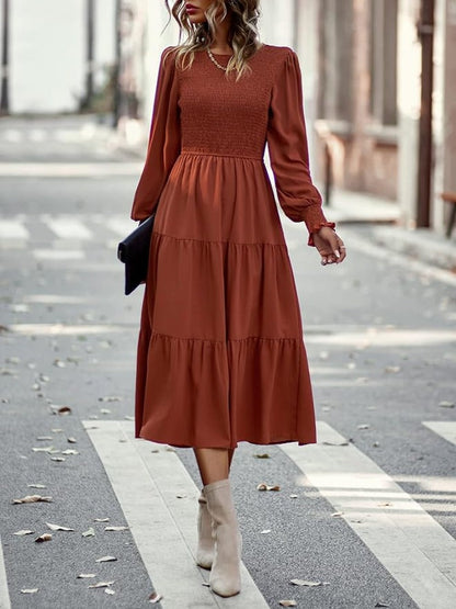 KS | Long-sleeved midi dress with tuxedos