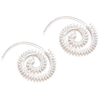Romantic Gold Earring for Special Moments