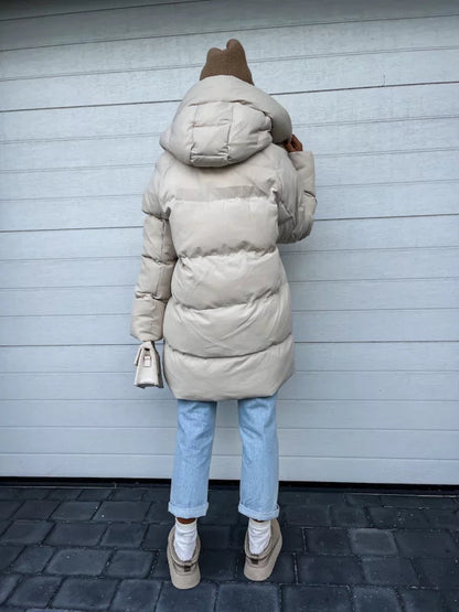 JO | Relaxed and stylish winter garment