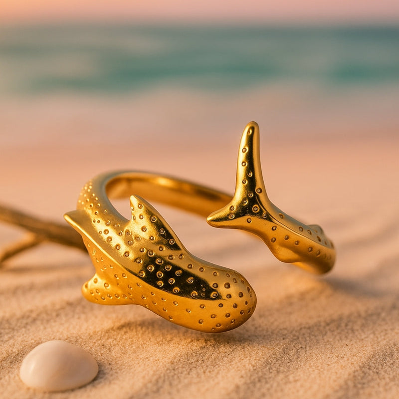 Romantic Gold Bracelet for Special Moments