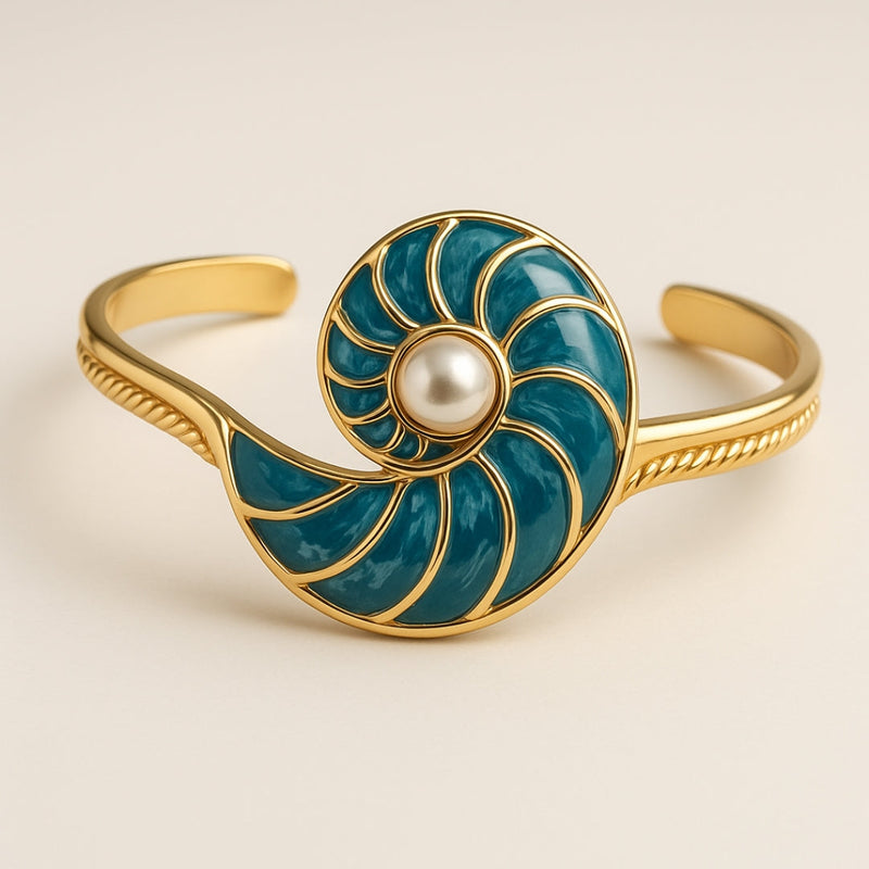 Beautiful Pearl Bracelet with Unique Style