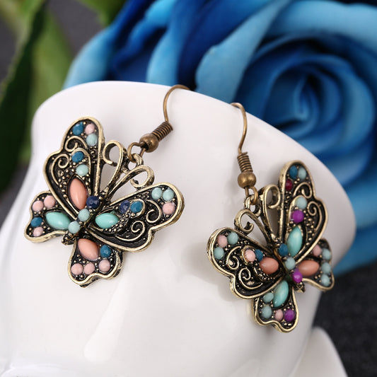 Charming Earring for Any Occasion