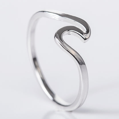 Charming Silver Ring for Any Occasion