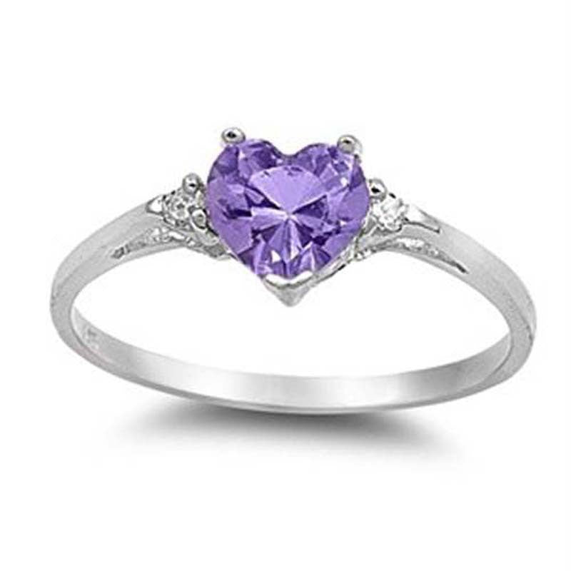 Charming Silver Ring for Any Occasion