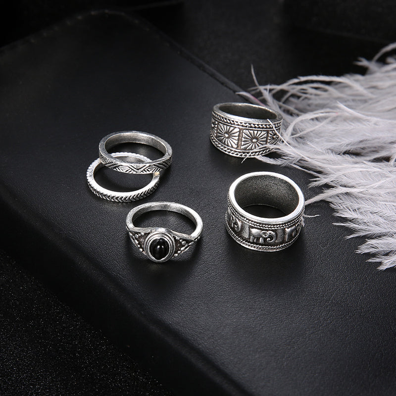 Classic Set with Timeless Appeal