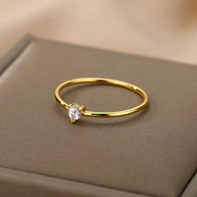 Romantic Gold Ring for Special Moments