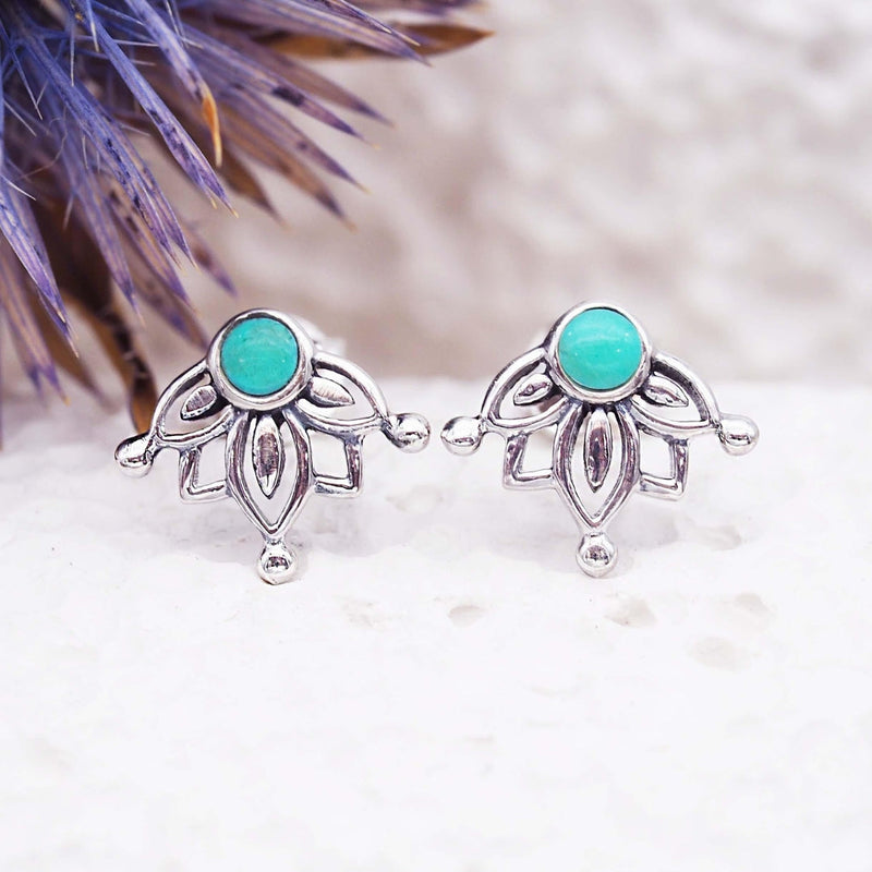 Beautiful Silver Earring with Unique Style