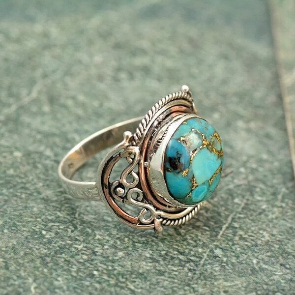 Beautiful Ring with Unique Style