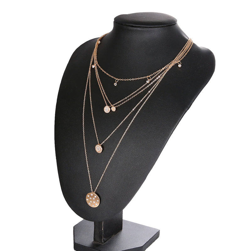 Beautiful Pearl Necklace with Unique Style