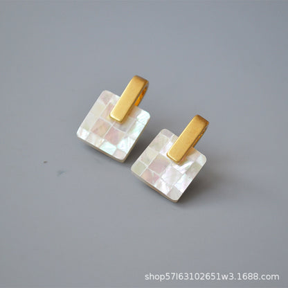 Elegant Silver Earring for Every Occasion