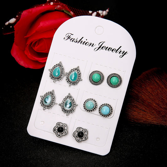 Charming Earring for Any Occasion