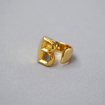 Elegant Gold Ring for Every Occasion