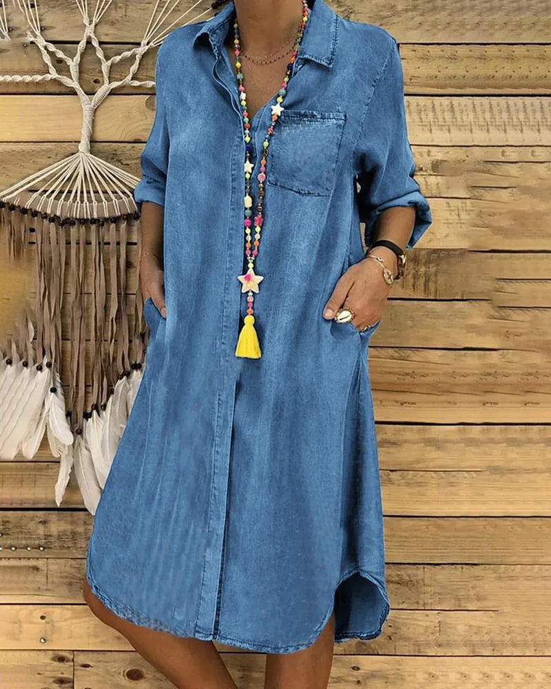 KS | Jeans midi dress with rolled-up sleeves and a breast pocket.