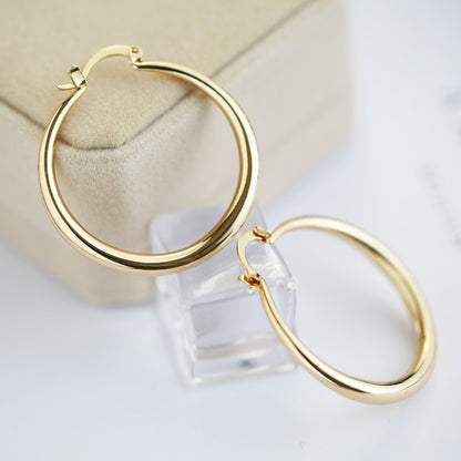 Classic Earring with Timeless Appeal