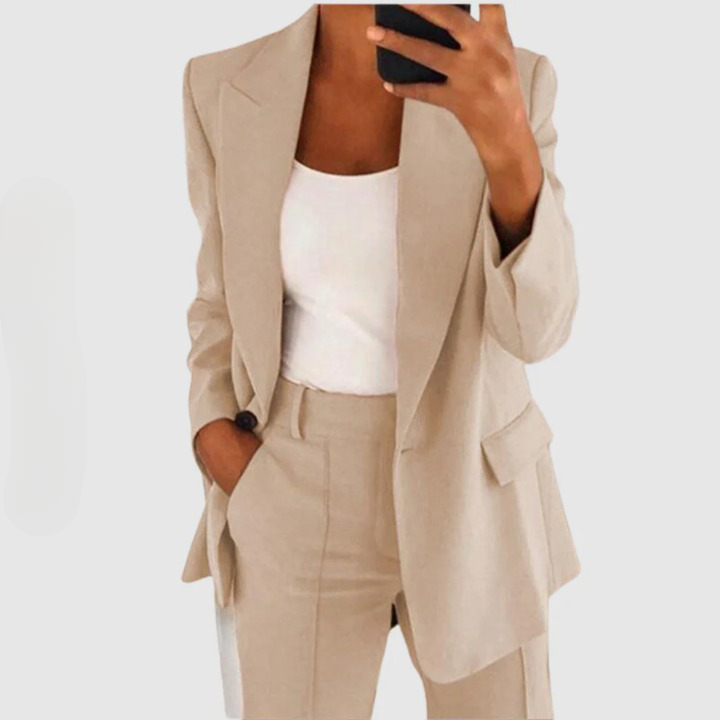 JO | Blazer set for stylish refinement