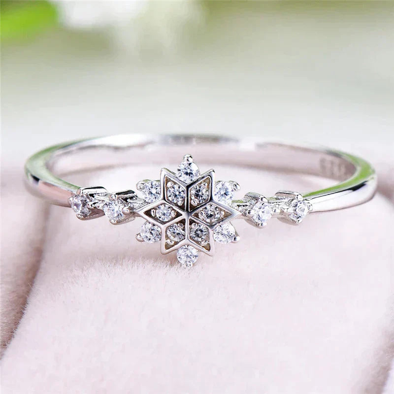 Elegant Silver Ring for Every Occasion
