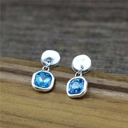Romantic Silver Earring for Special Moments