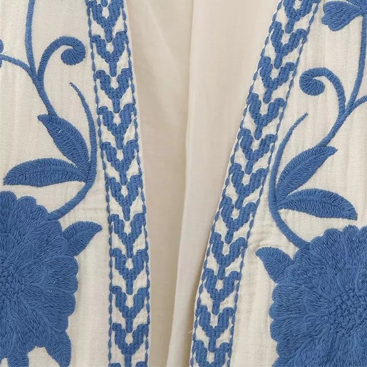 JO | Flowered vest
