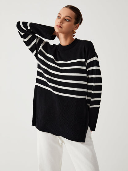 JO | Oversized sweater with stripes