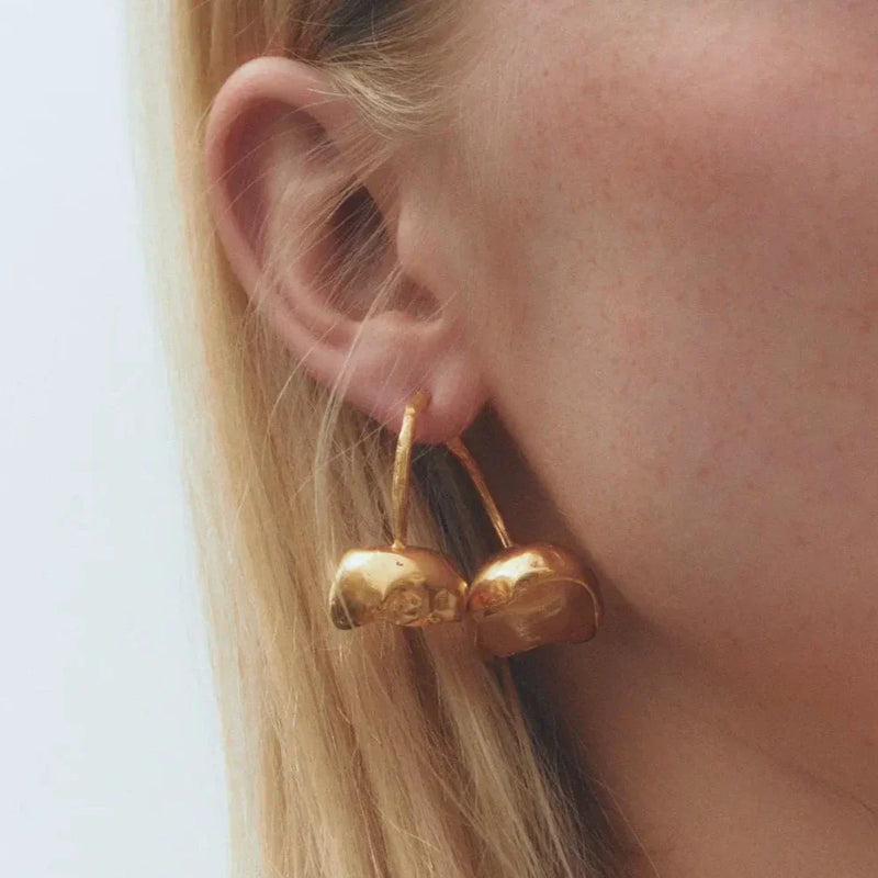 Beautiful Gold Earring with Unique Style