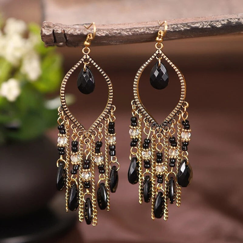 Charming Earring for Any Occasion