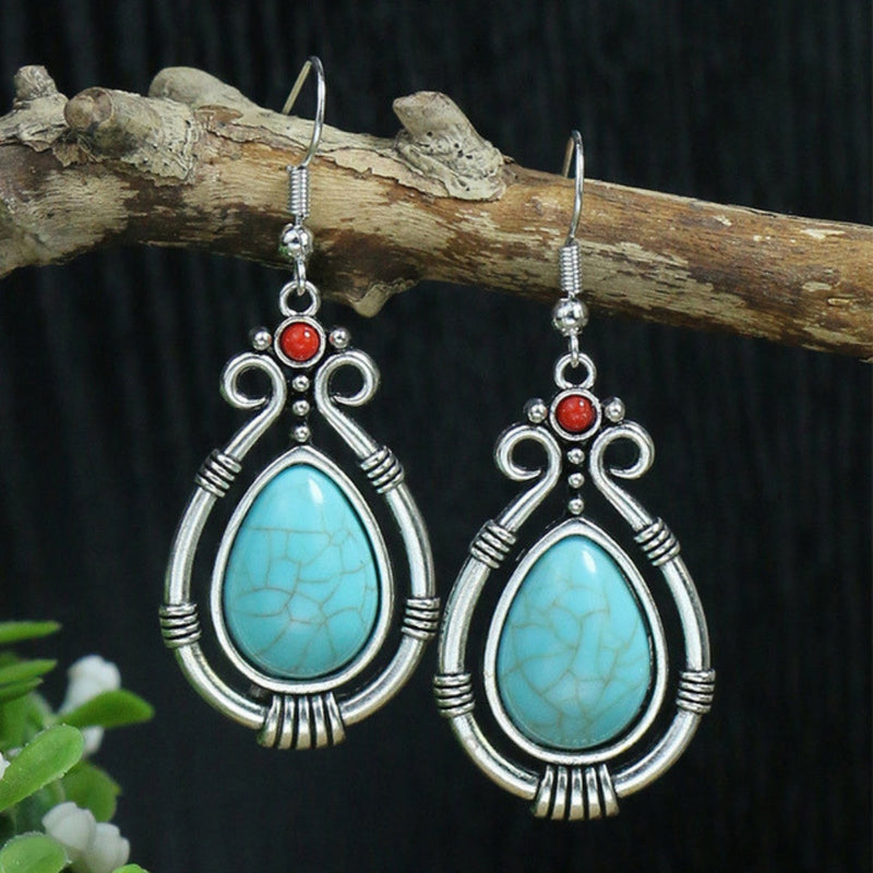 Classic Silver Earring with Timeless Appeal