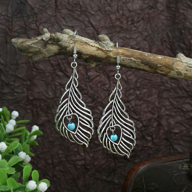 Romantic Silver Earring for Special Moments