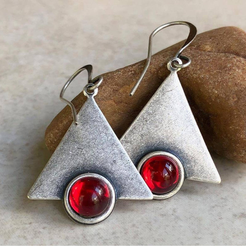 Romantic Silver Earring for Special Moments