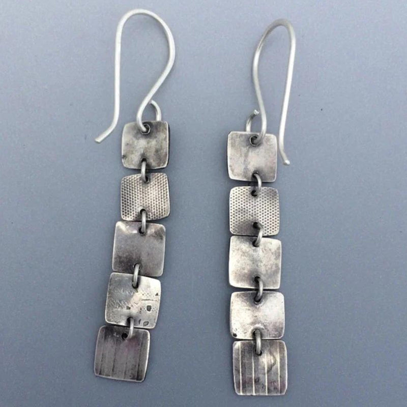 Elegant Silver Earring for Every Occasion
