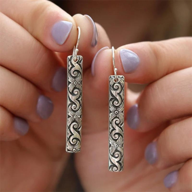 Vintage Handmade Silver Earring