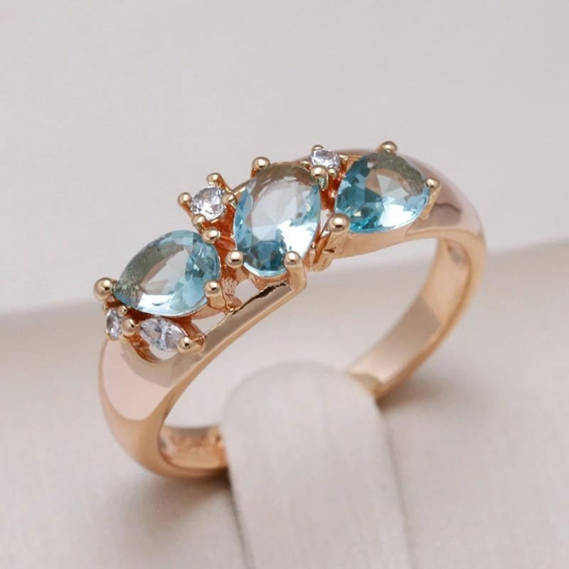 Stunning Gold Ring for Daily Wear