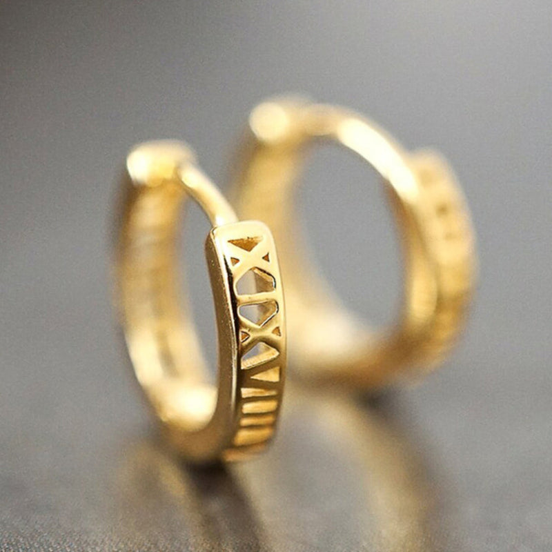 Charming Gold Earring for Any Occasion