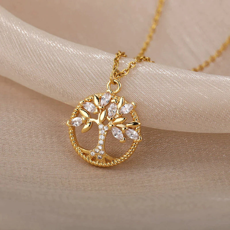 Classic Necklace with Timeless Appeal