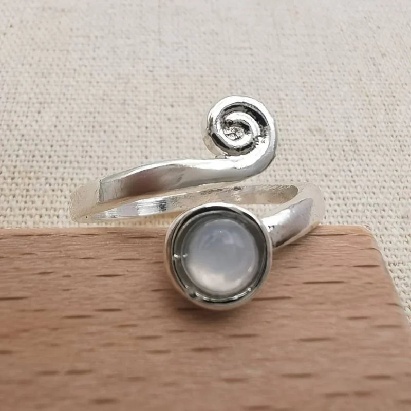 Beautiful Ring with Unique Style
