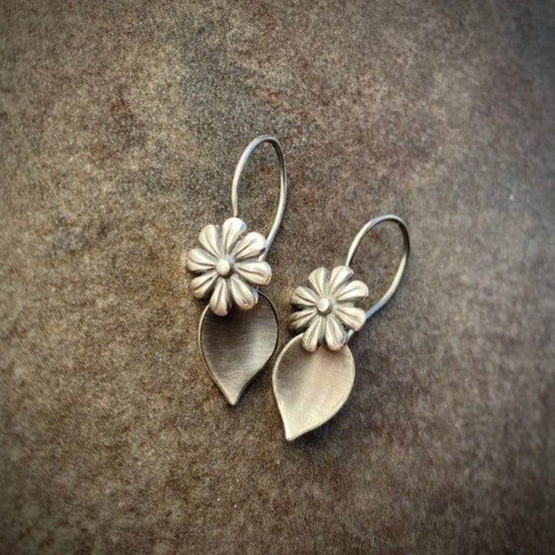 Vintage Handmade Silver Earring