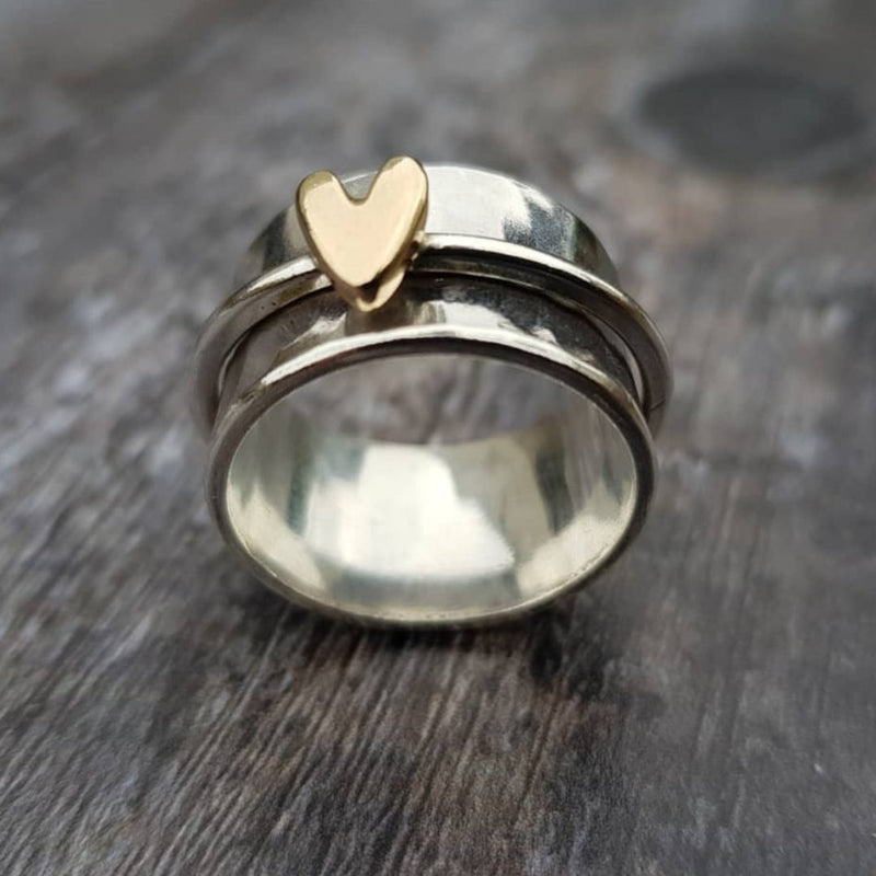 Elegant Gold Ring for Every Occasion