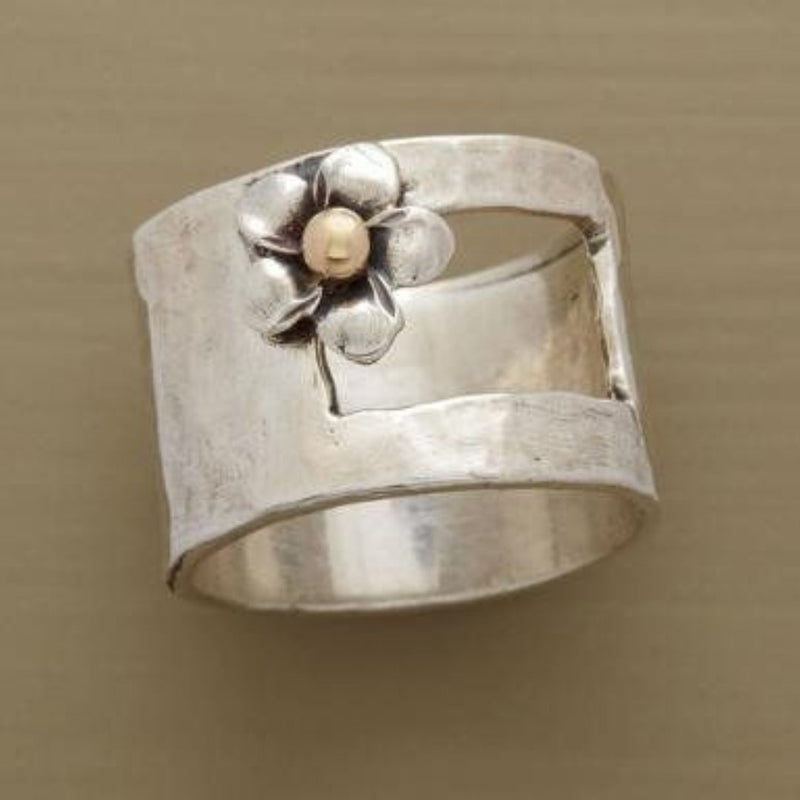 Beautiful Silver Ring with Unique Style