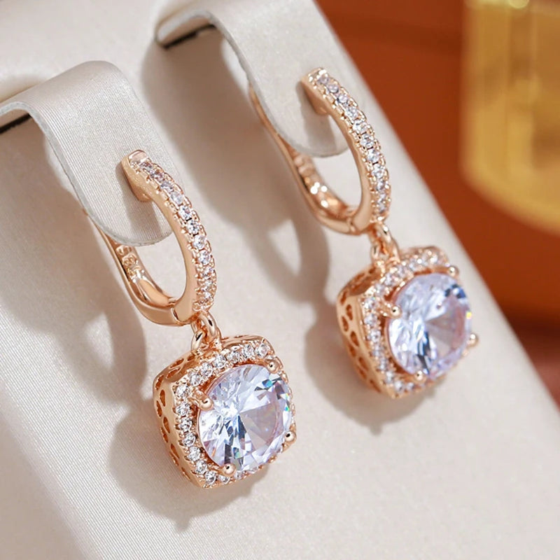 Romantic Gold Earring for Special Moments