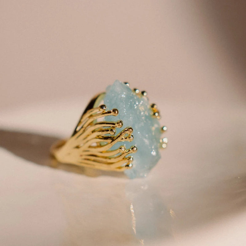 Charming Gold Ring for Any Occasion